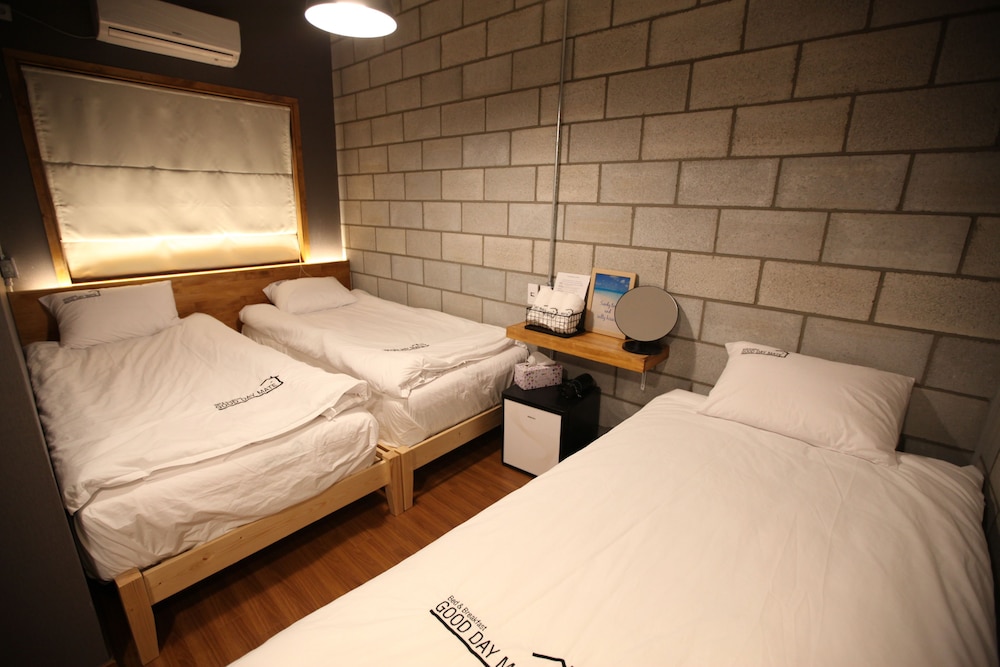 Good Day Mate Hostel