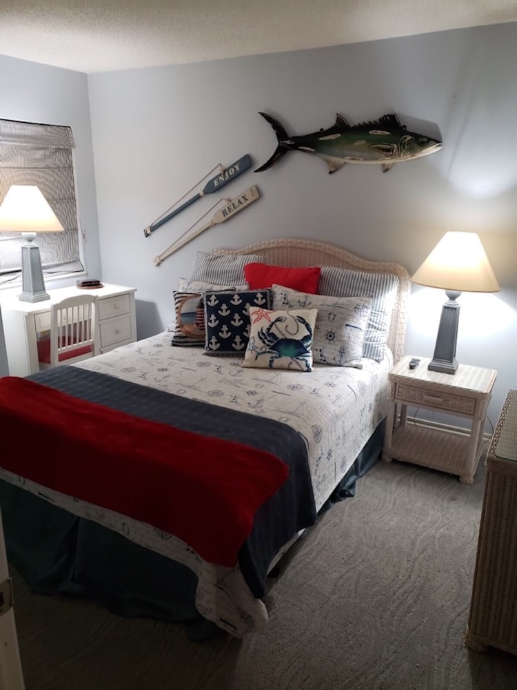 Picture Perfect- Oceanfront Condo