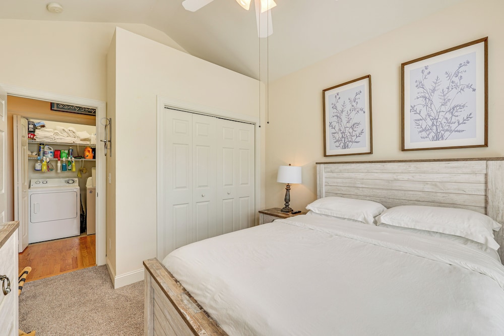 5 Mi to Rocky Mount Mills: Modern Retreat w/ Patio