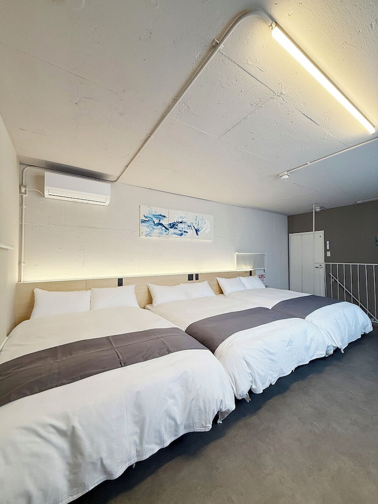 Reno bld 301