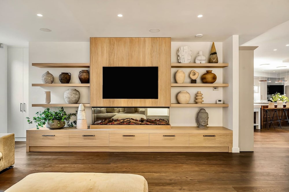 London Mews Home w Glass Atrium Terrace