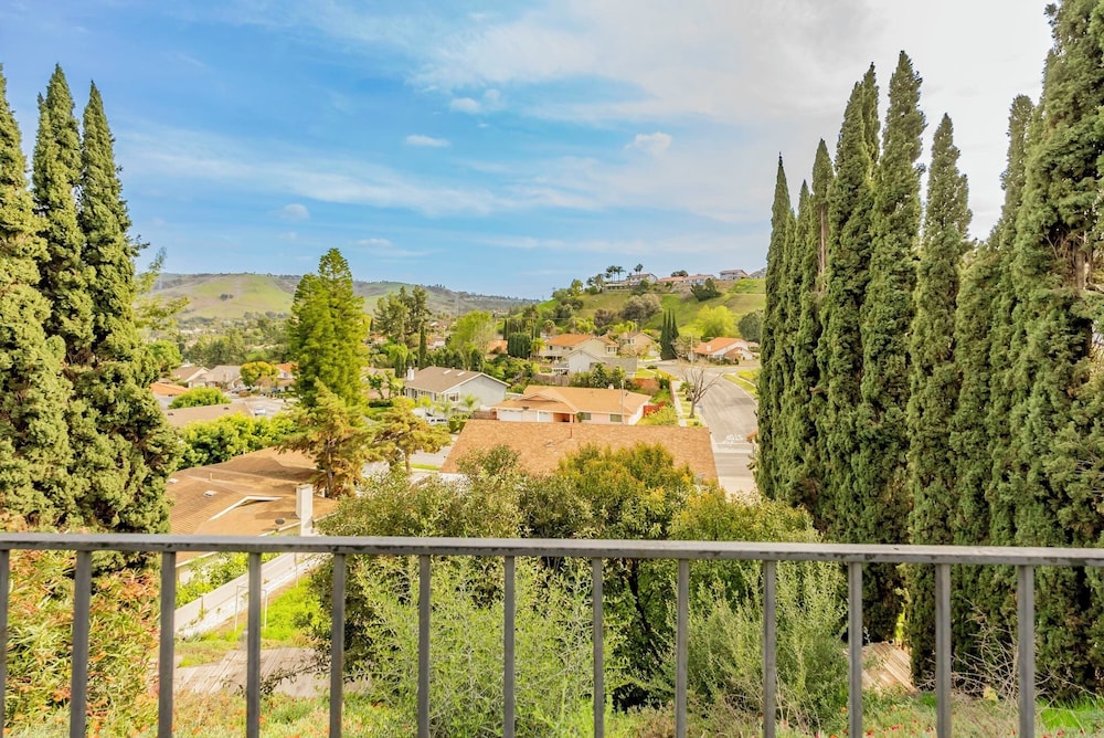 Serene Retreat & Modern Comforts in Rowland Heights
