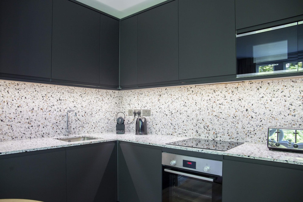 Coleherne Road Residence VIII
