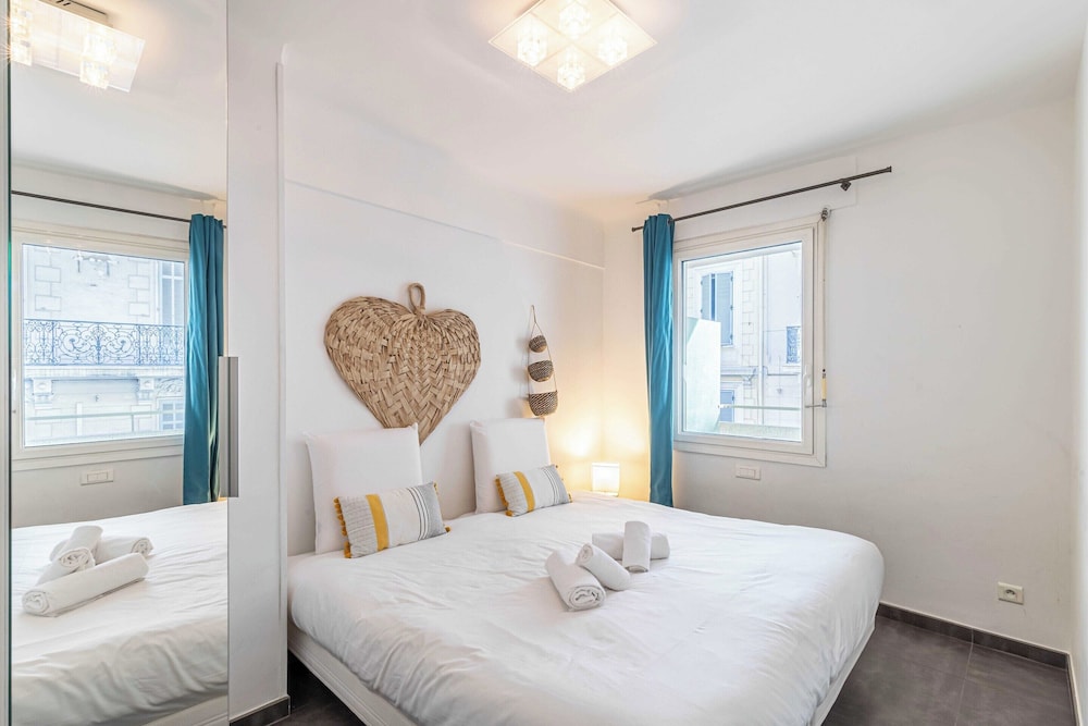 Nice Apartment With Balcony - Center Cannes 1br/4p