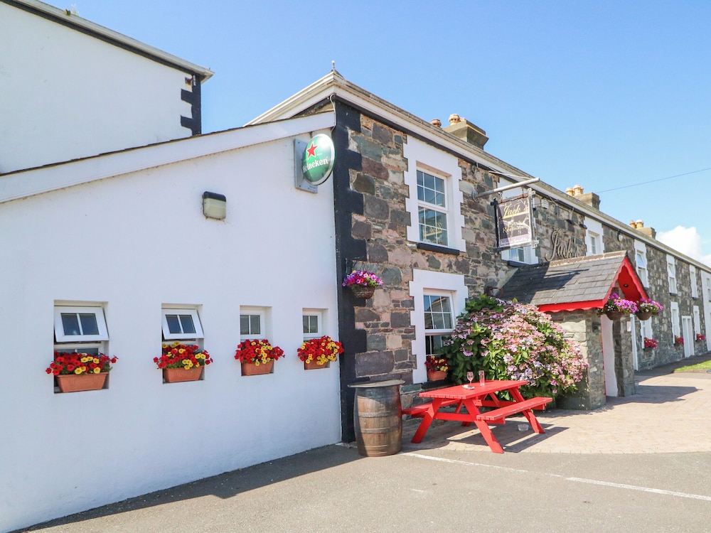 Knockbrack