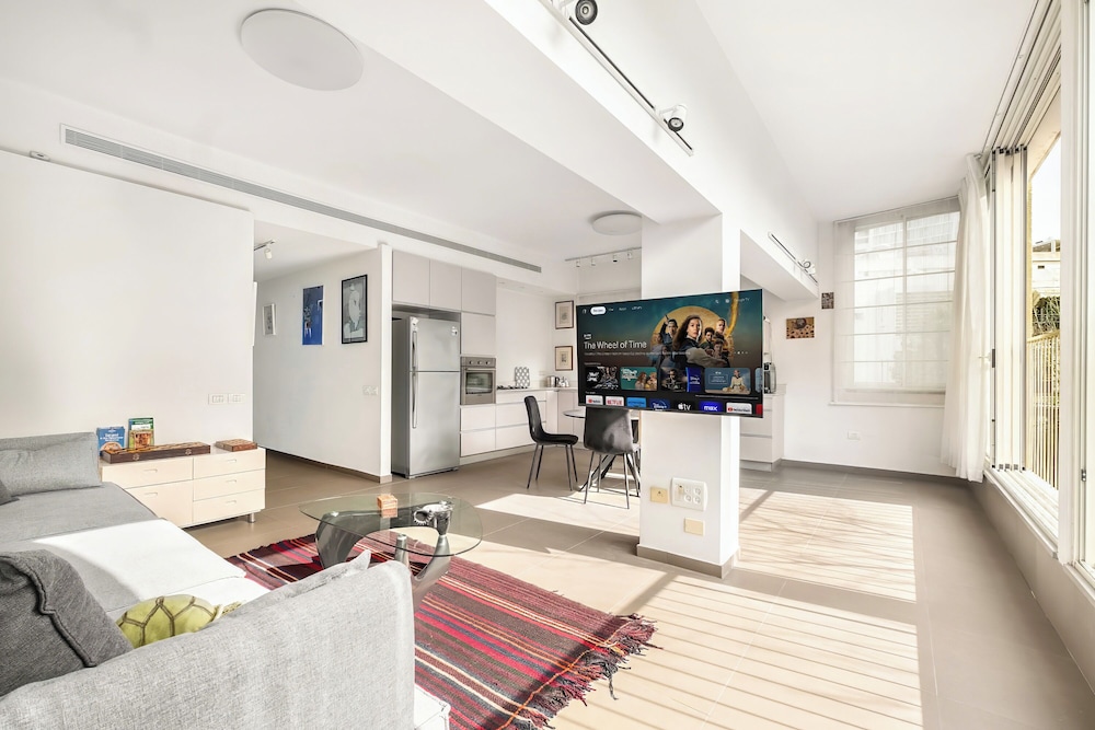 Old North Charming Stay by Sea N' Rent