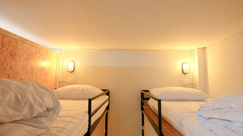 The Ranking hostel & cafe' view 2