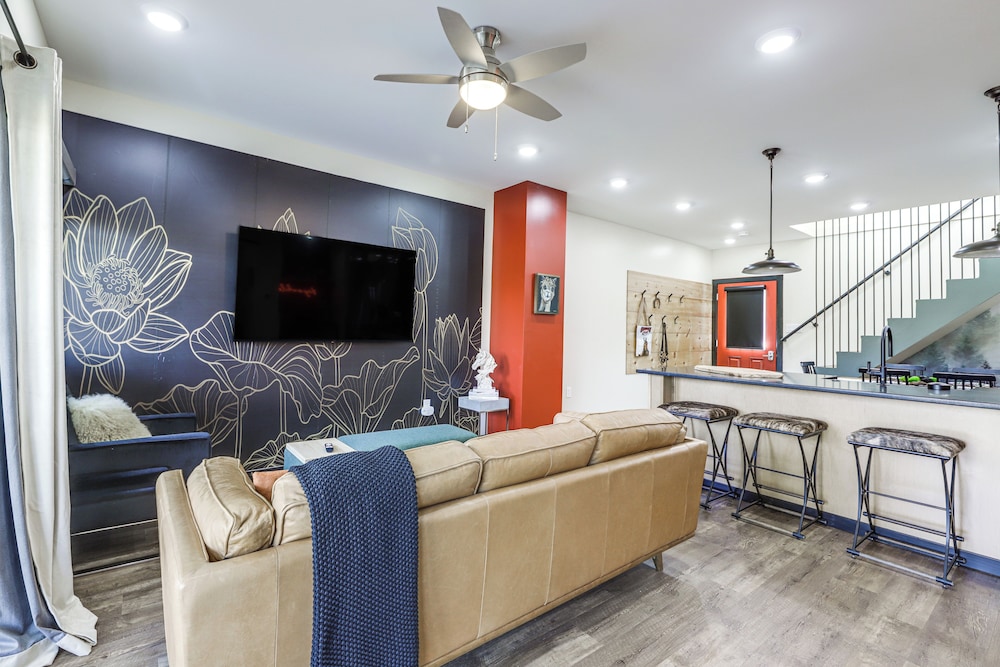 5 Mi to Wec: Pet-friendly Home in Wilmington