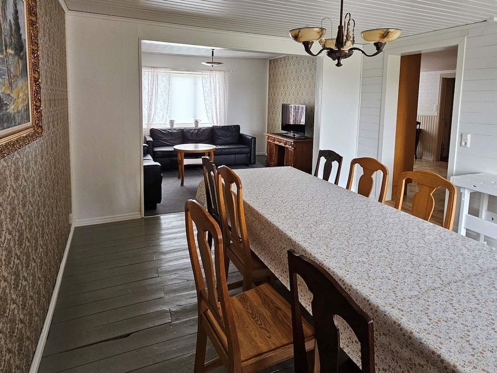 8 Person Holiday Home in Ryssby