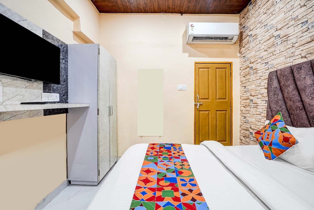 Fabhotel Ratraksh