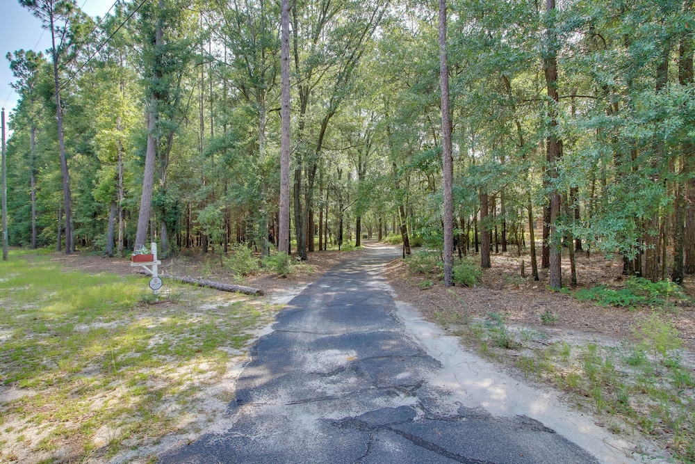 Golf + Hike: Nature Escape w/ Sauna in Hephzibah