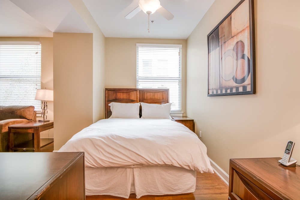 Bluebird Suites near AutoZone Park