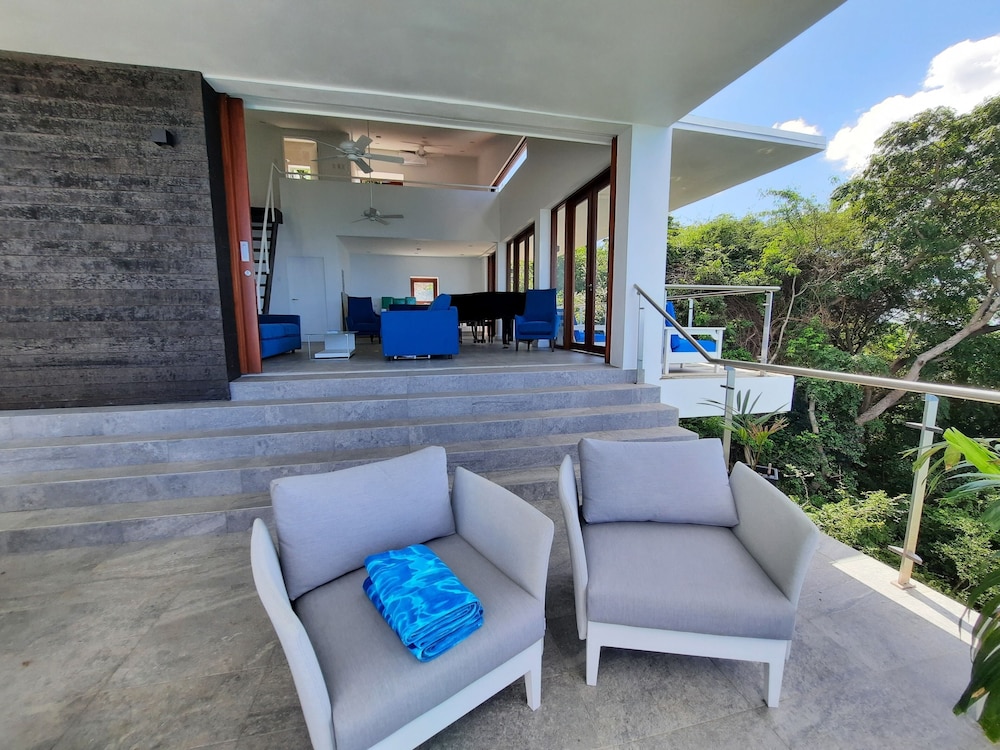 Villa Being - Tobago Luxury B&B