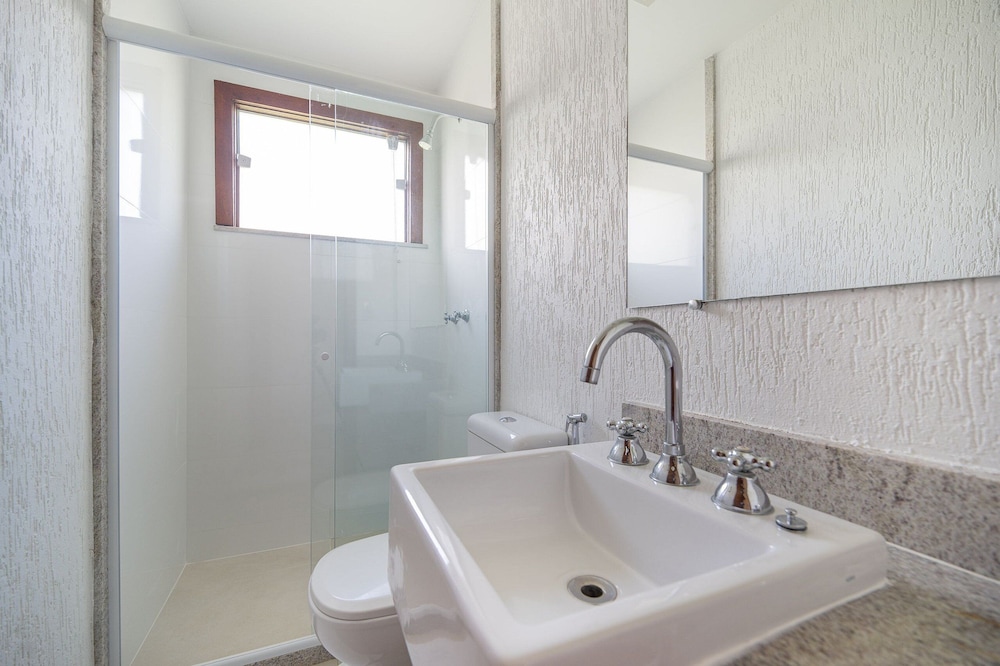 Bz67 Casa 200m da praia piscina e sauna