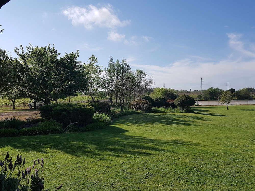 Hoopenburg Guesthouse
