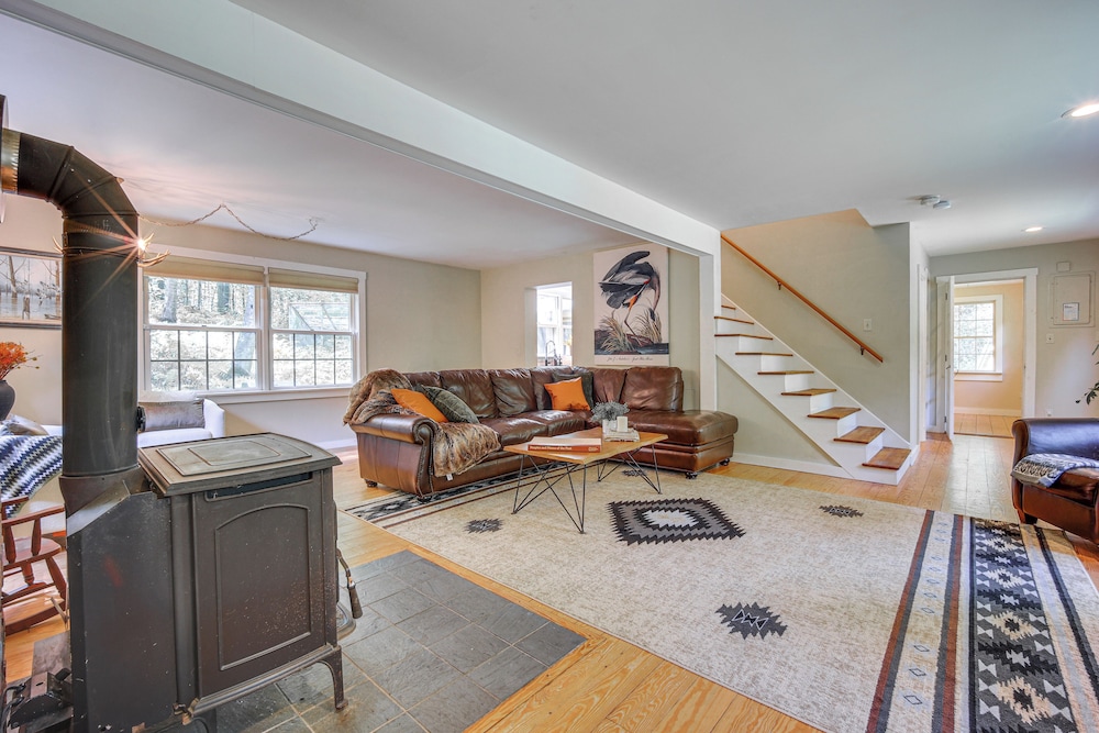 Outdoor-adventure Haven 14 Mi to Mount Snow Skiing