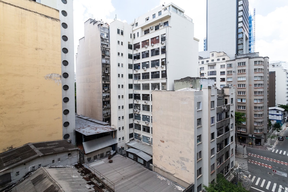 Studio Aurora Paulista 606