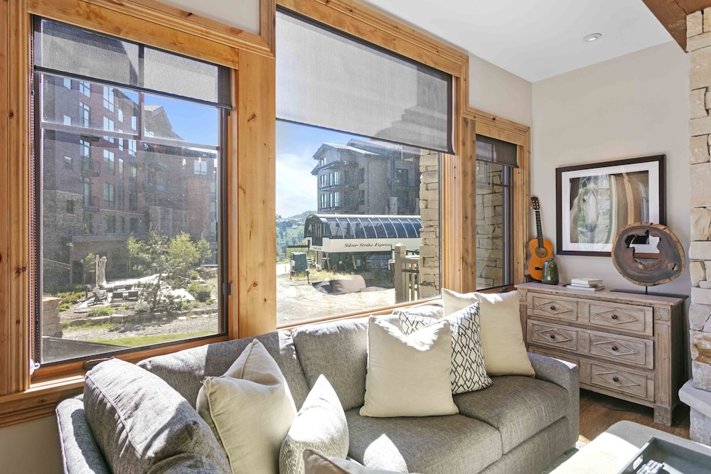 302 - Four Bedroom Silver Strike 4 Condo