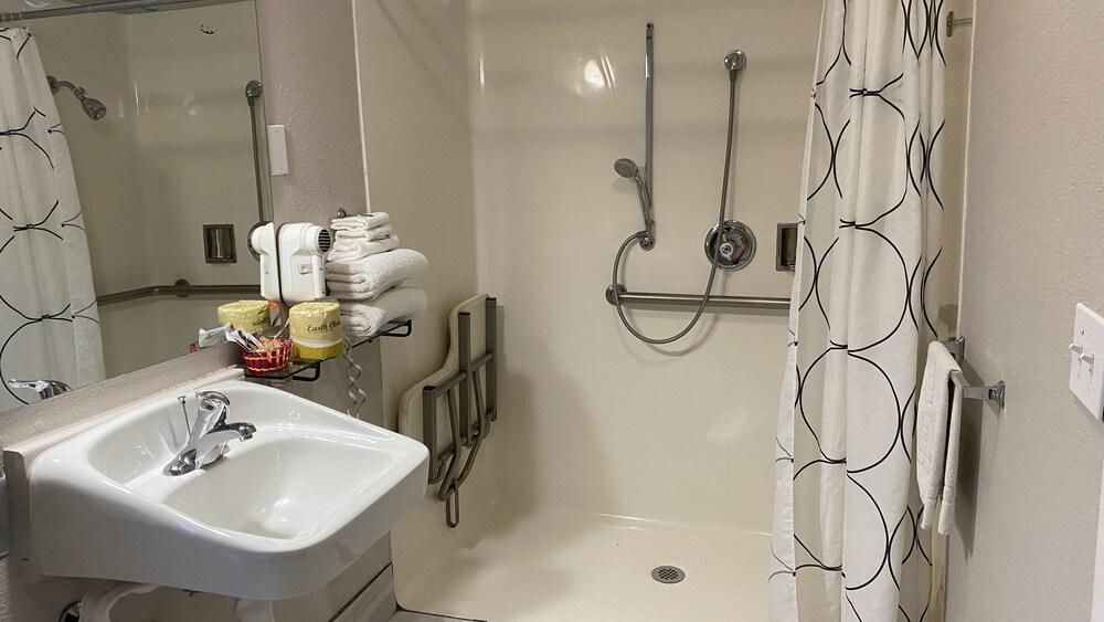 Lake Tahoe Vacations - Apex Inn - Property Image 12