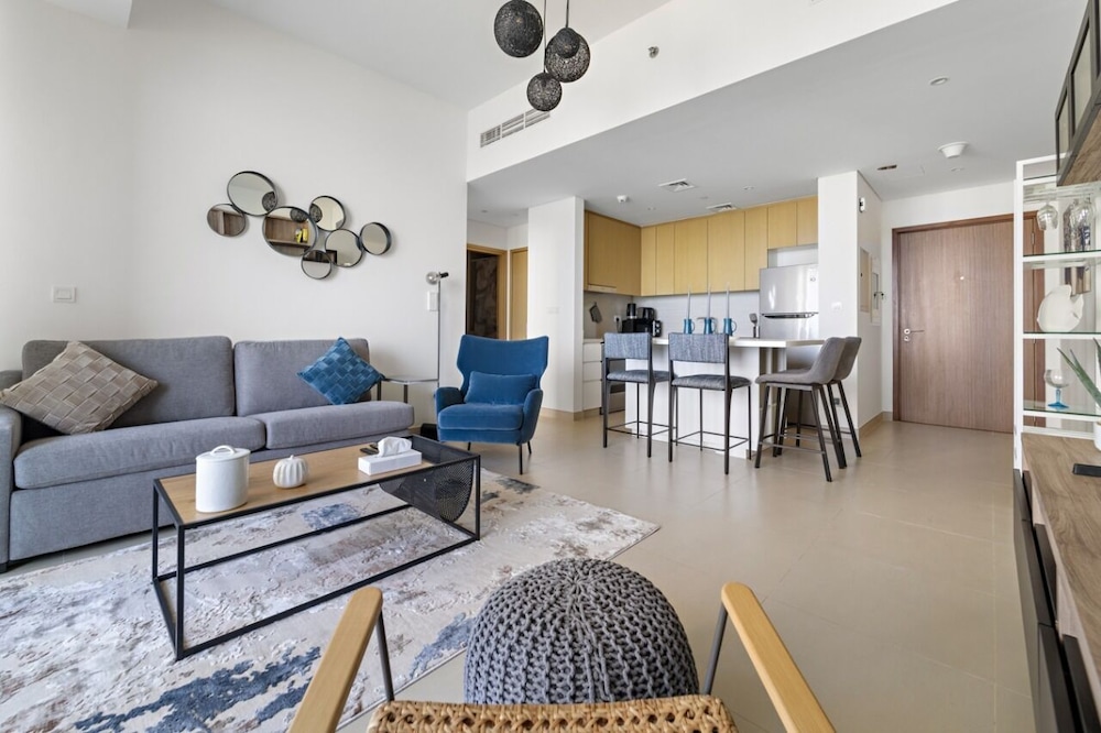 Panoramic Seaview Retreat | Premium Amenities