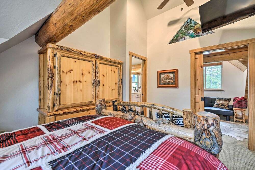 2 Cabins: Group & Family Getaway in Arnold! view 3