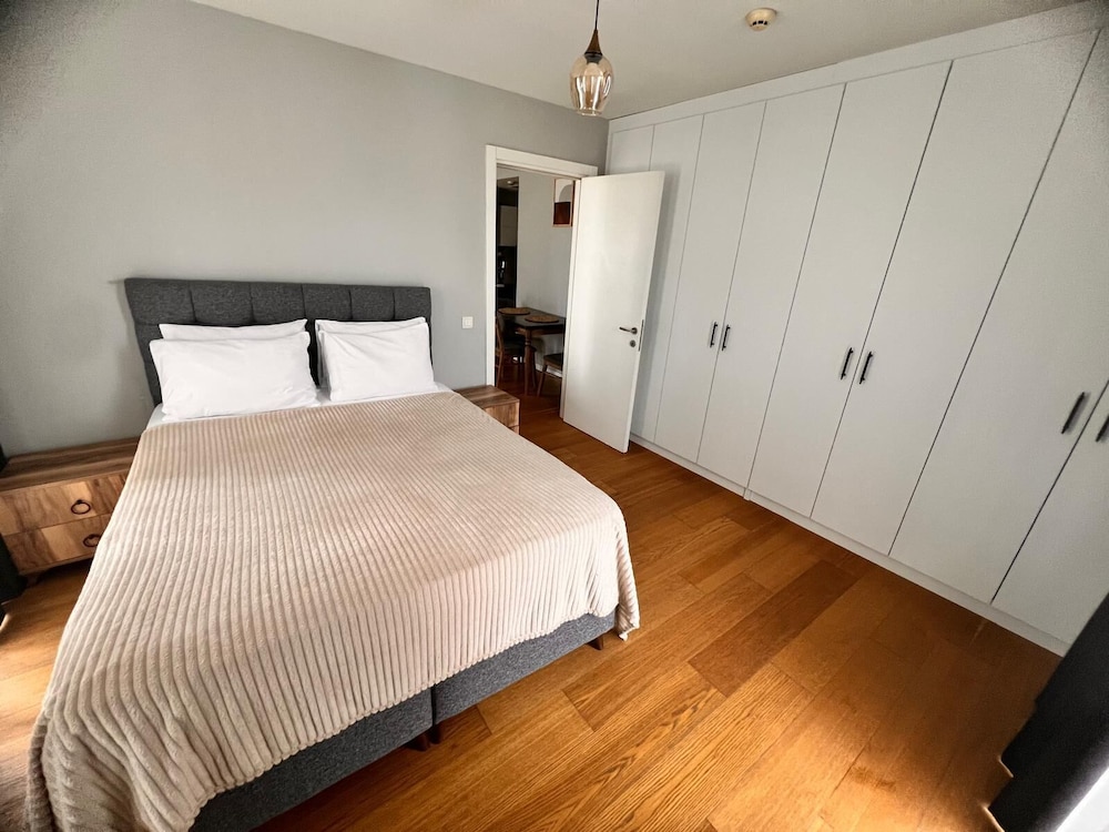 Divan Residence Apartment Rentals
