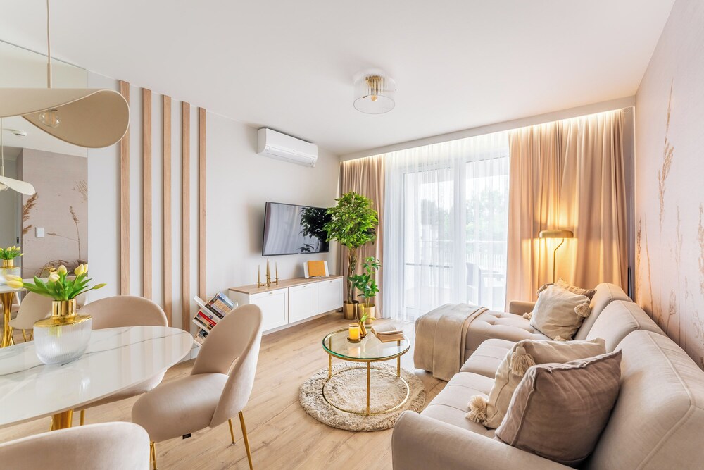 DELUXE SAND APARTMENT & SPA