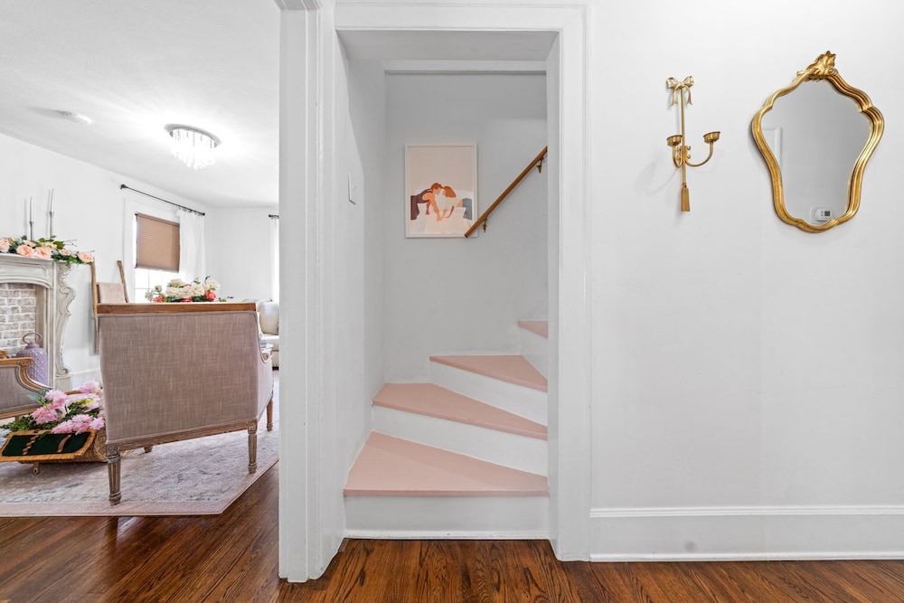 The Pink & Old Clarksville House