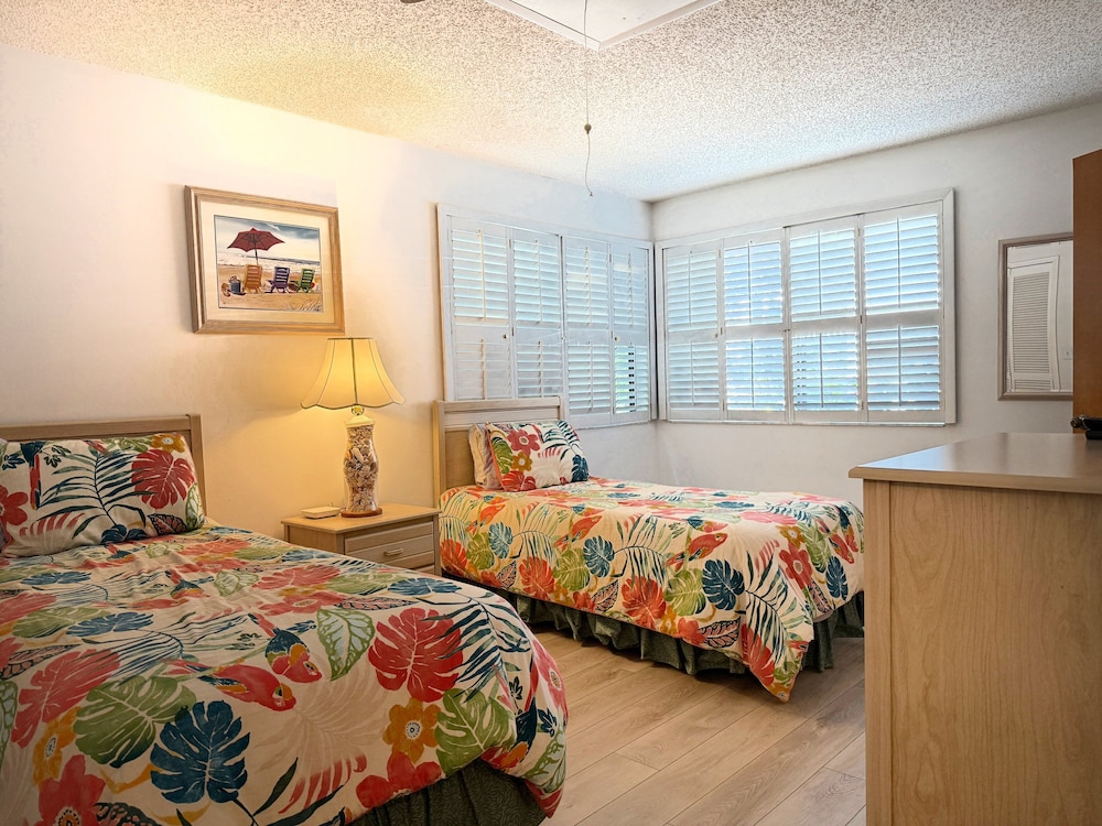 Sea Woods Villa 4263