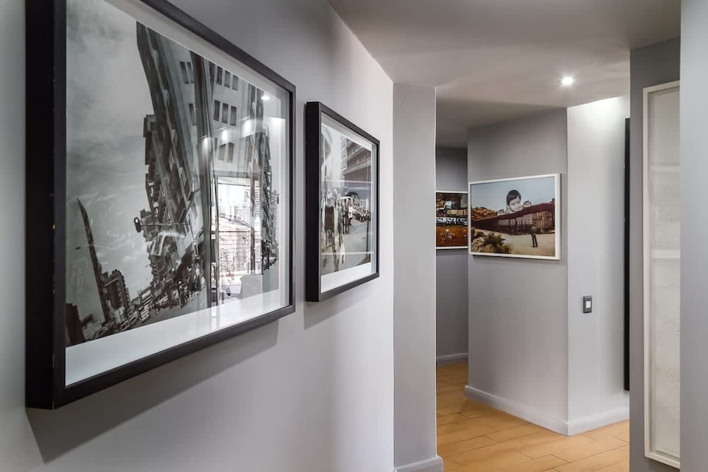 Art Apartment 1304 in Cape Town