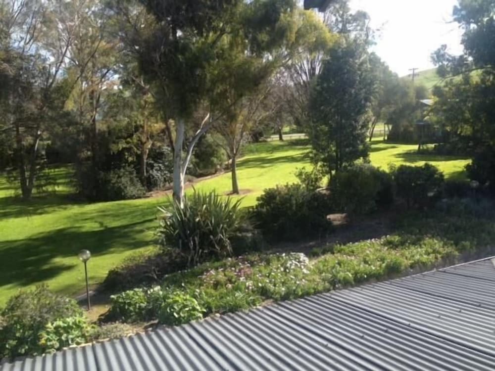 Jugiong Motor Inn