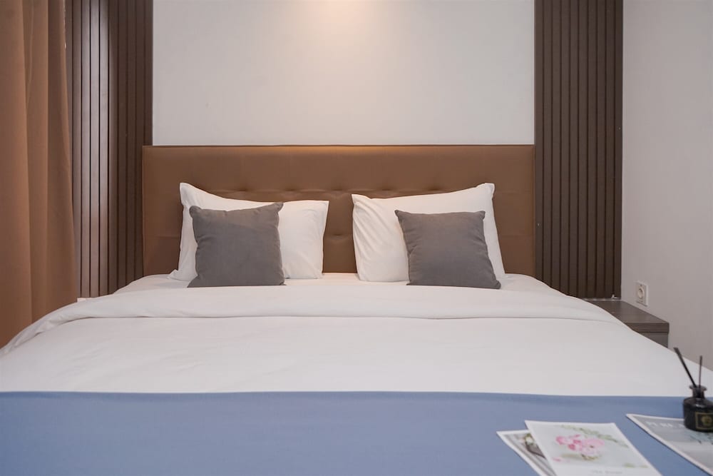 Cozy Stay Studio At Tamansari Bintaro Mansion Apartment