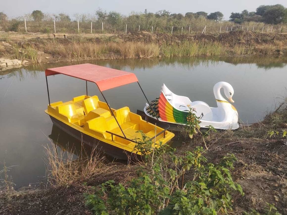 Ajinkya Jungle lake farms resort