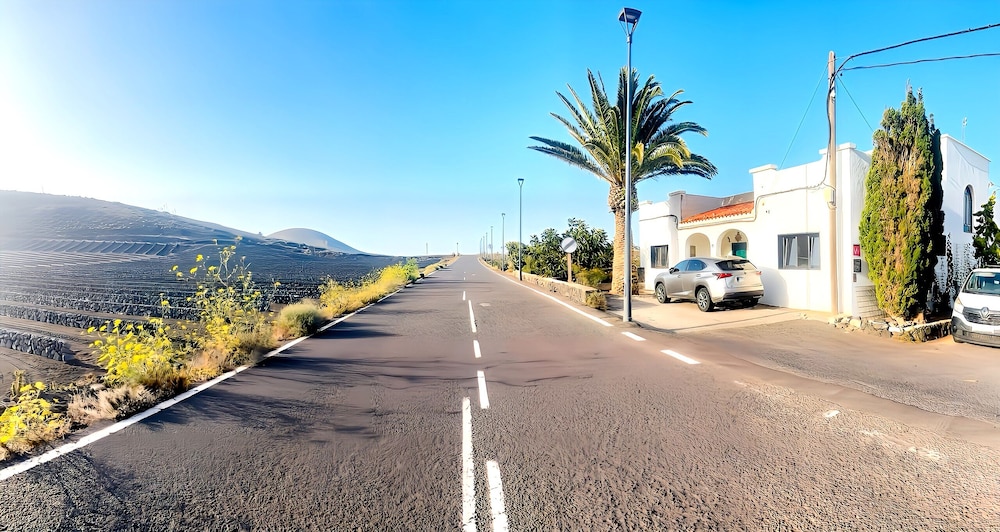 Villa Medinilla With Private Pool in Conil