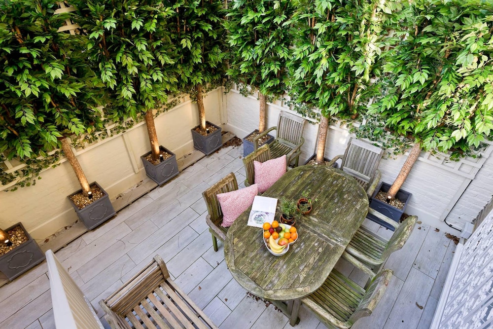 Elegant 5-bed House Chelsea