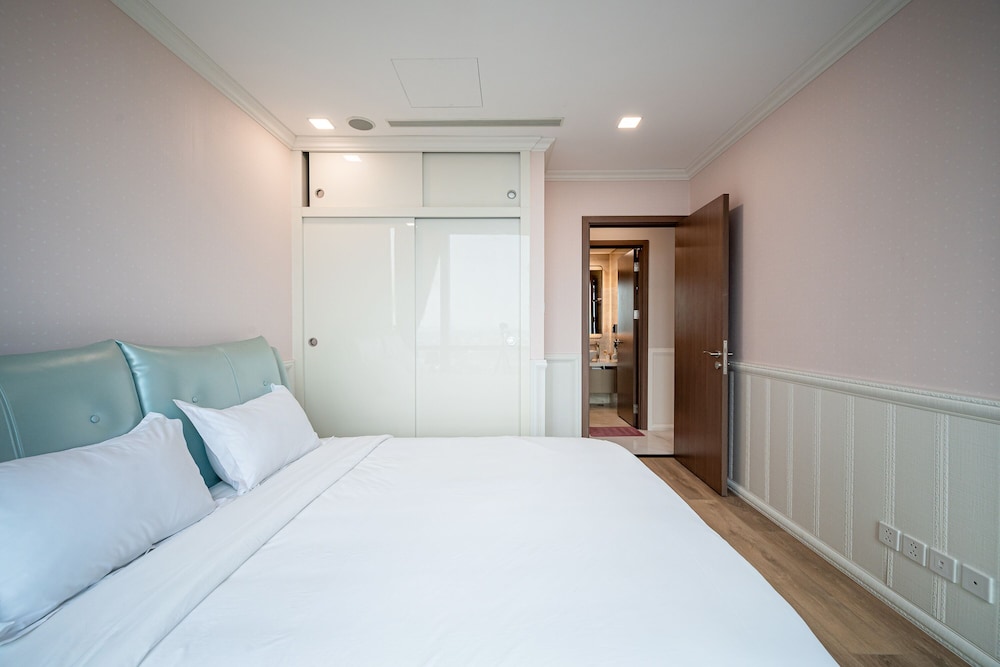 LANDMARK 81 Residences - ANGIA Hospitality