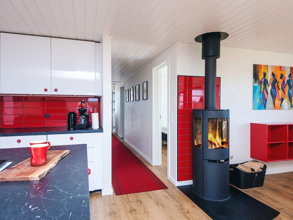6 Person Holiday Home in Ebeltoft