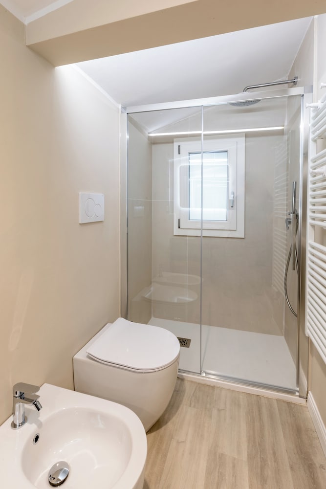 Orsini 98 Apartments by Mamo Florence