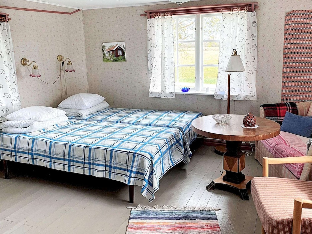 Nostalgic Island Idyll in Aaeu\"land-by Traum view 2