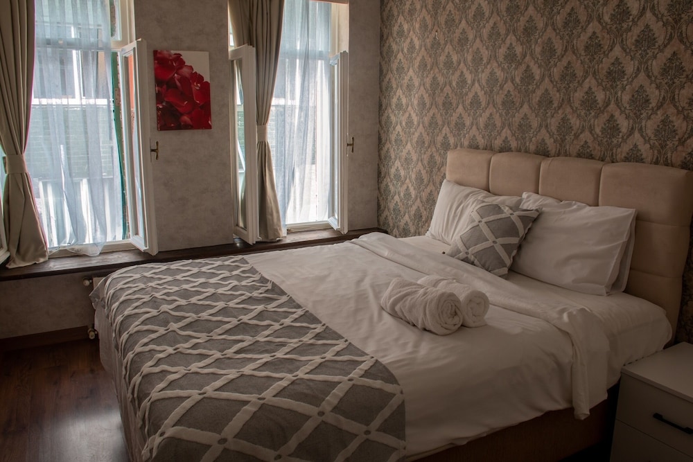 Moda Suit - Image 58