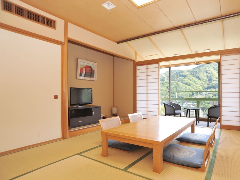 Green Pal Yugawara view 5
