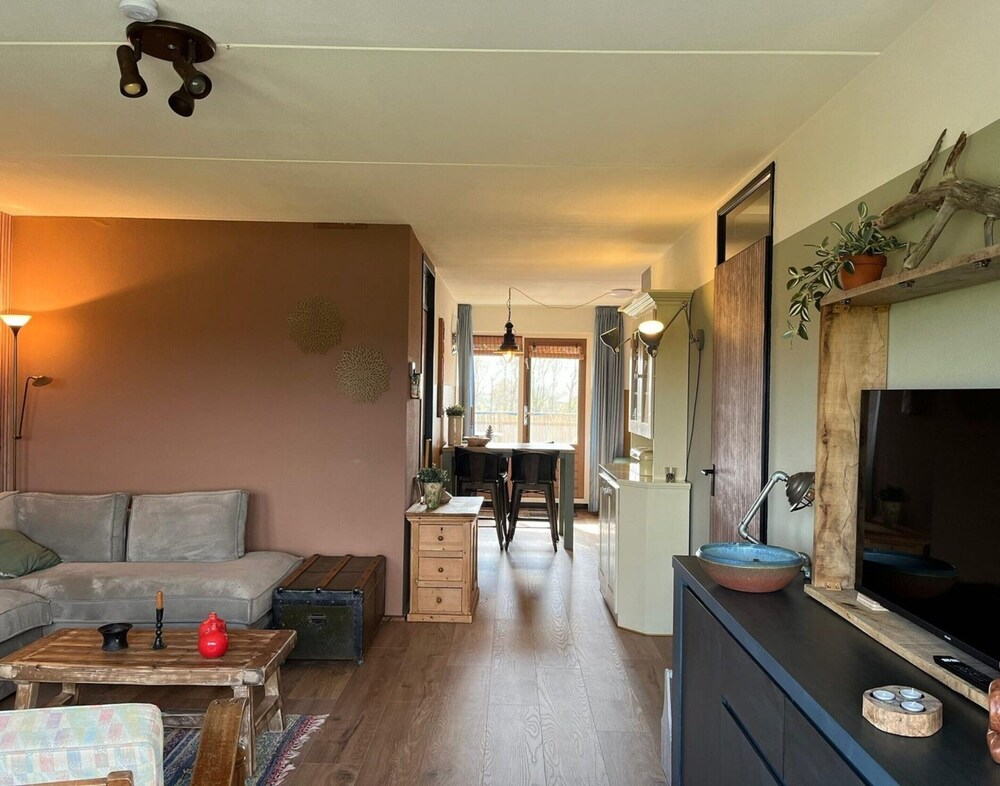 Spacious Apartment in Maartenszee Dune