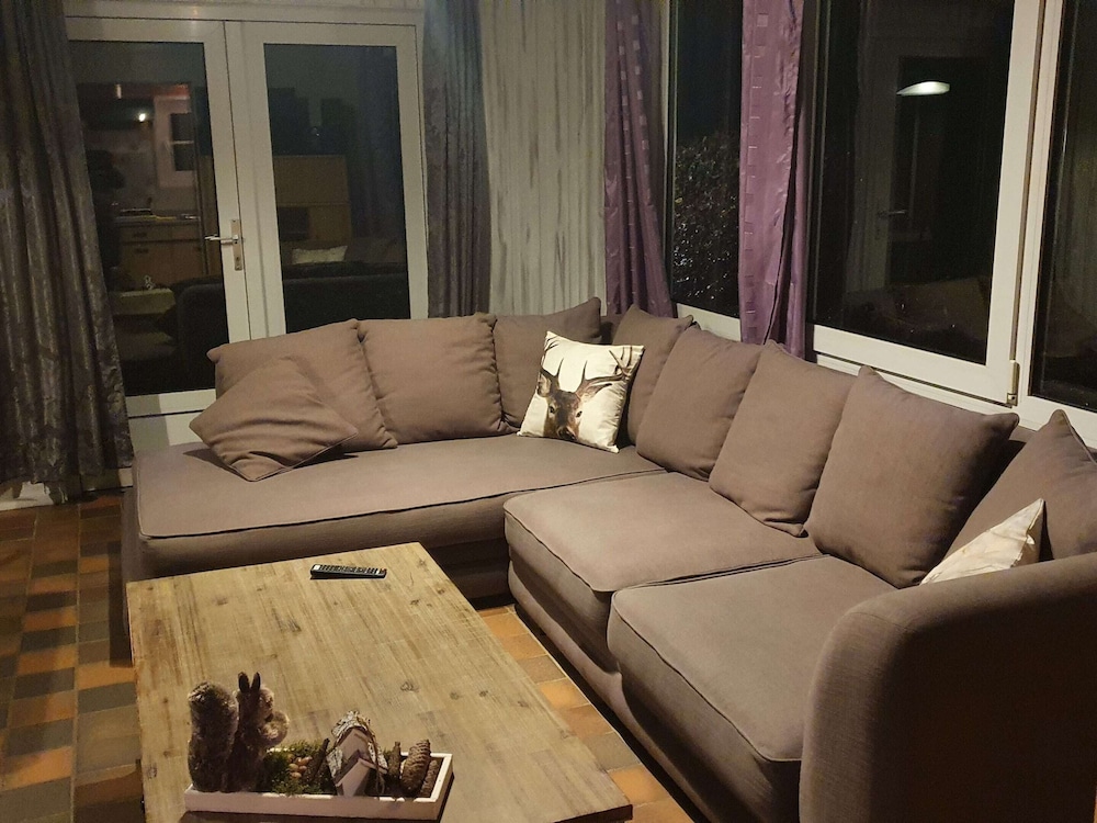 Lanklaar Chalet With Garden view 5