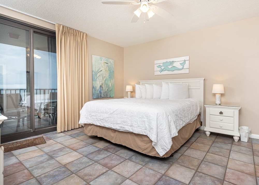 Phoenix X 609 3 Bedroom Condo