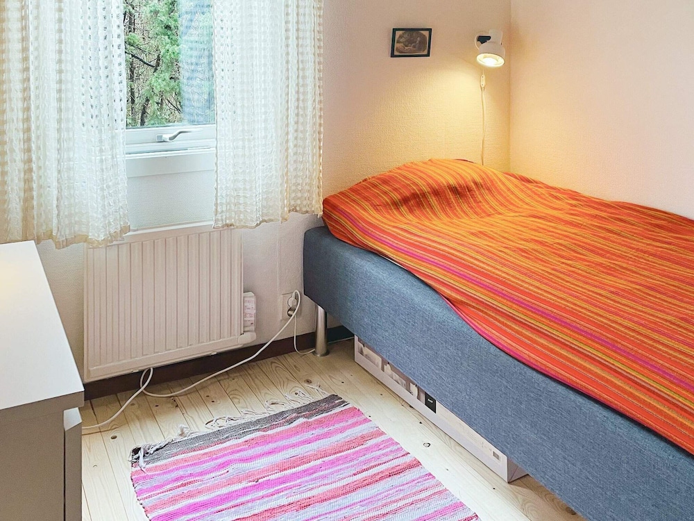7 Person Holiday Home in Ellos view 5