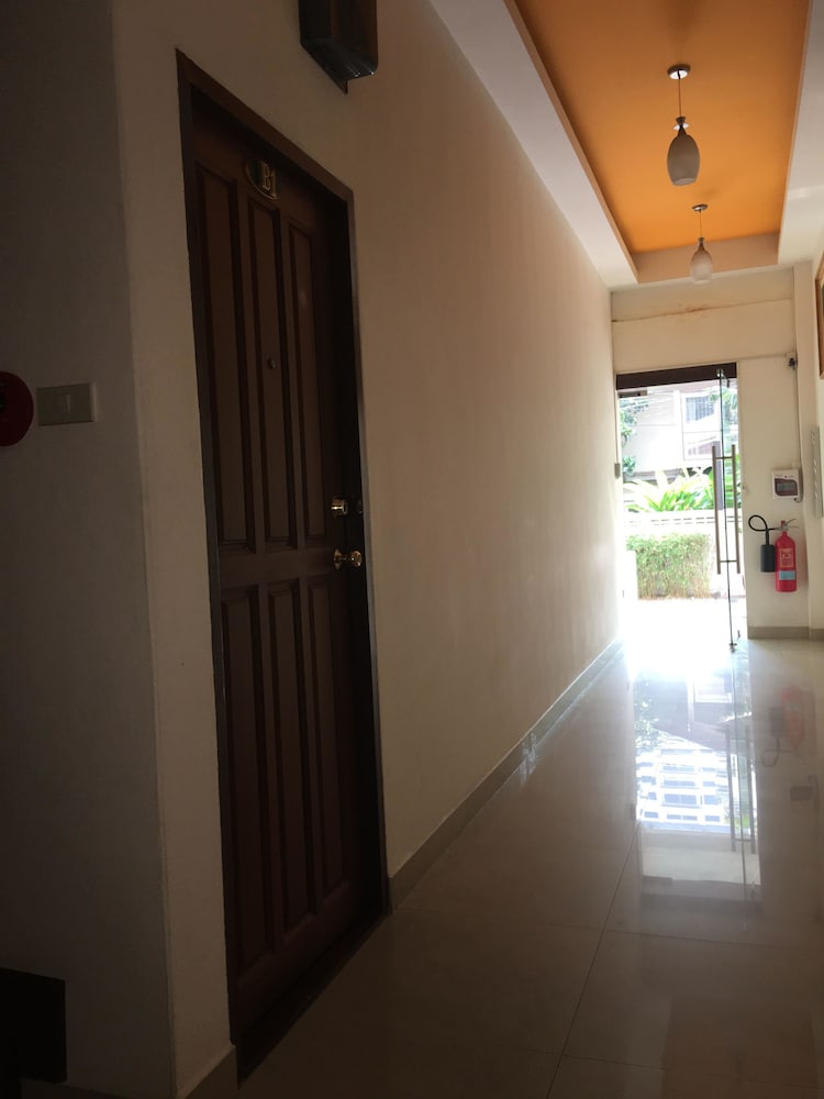 Eight Ville Apartment