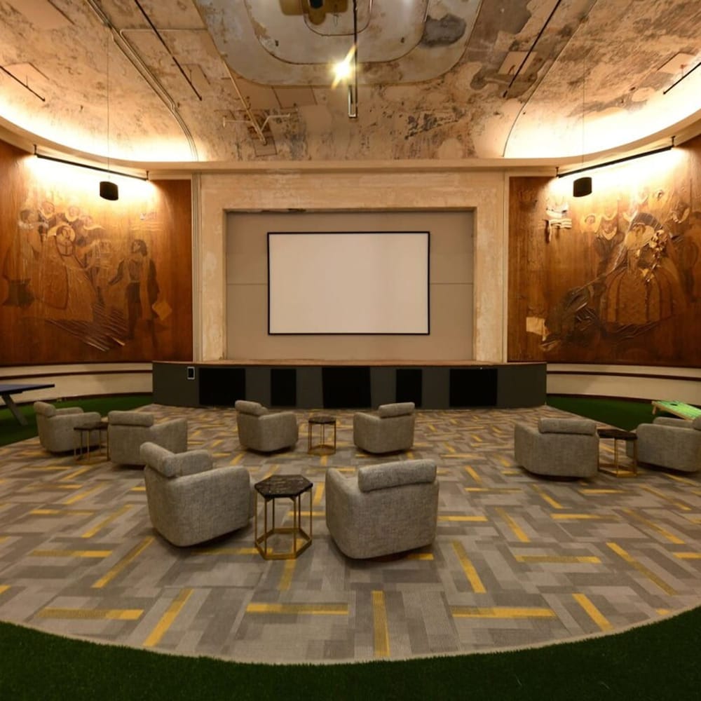 meeting & event spaces