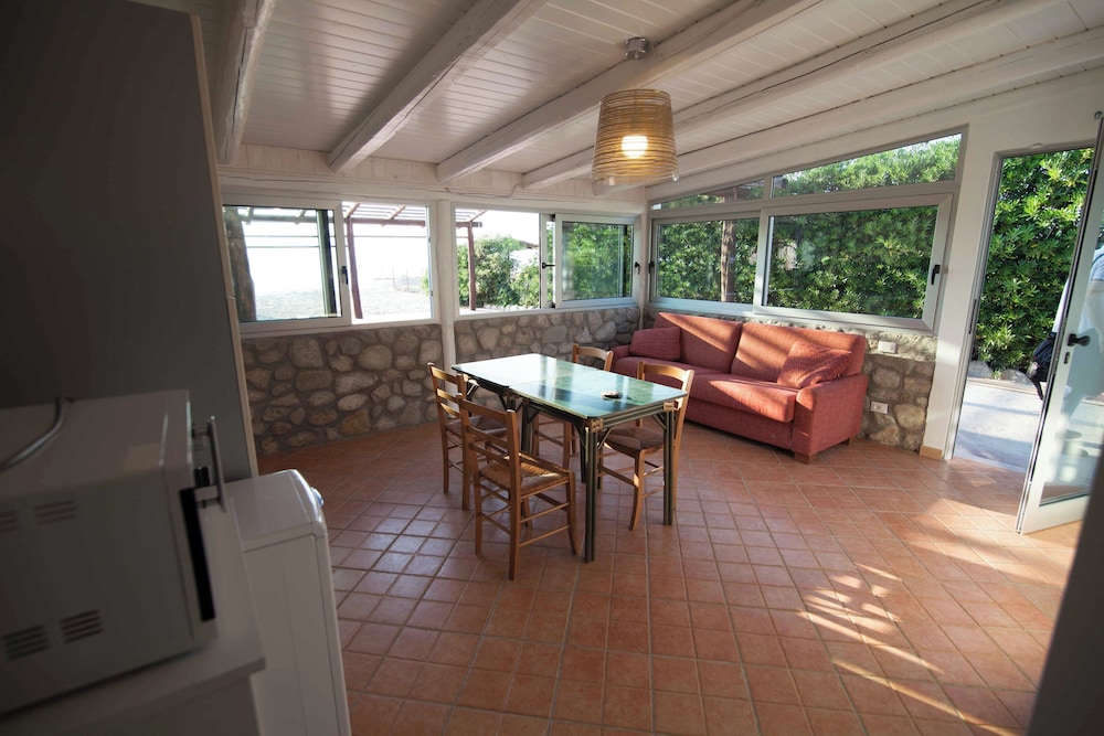 Marinella Beach Case Vacanze