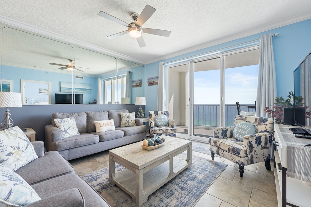 Twin Palms Resort by Panhandle Getaways