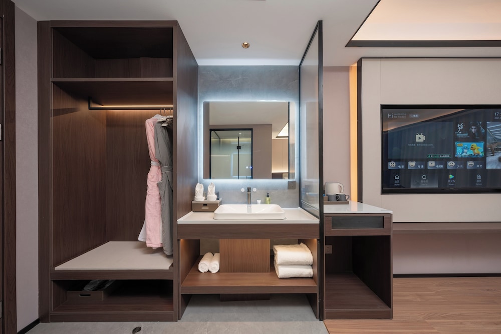 World Hotel Kaifeng Gulou Square Branch